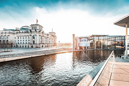 Foto vom Reichstag-Gebäude in Berlin