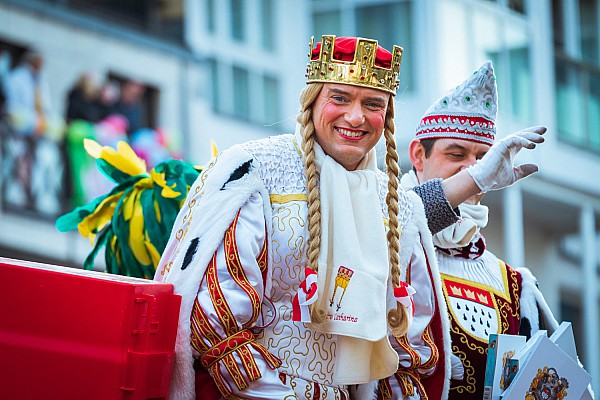 Jungfrau Catharina (Michael Everwand) vom Kölner Dreigestirn der Session 2019